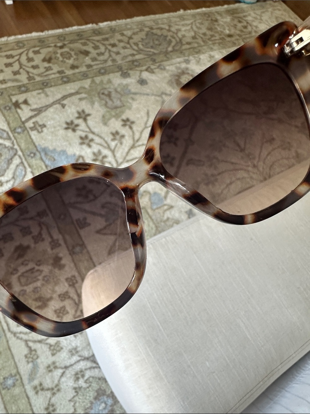 LOFT Tortoiseshell Cat-Eye Sunglasses - Brown - Picture 5 of 6